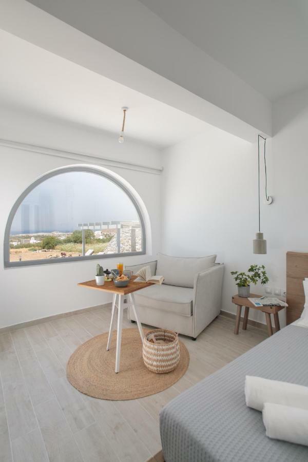 Naxos Infinity Villa And Suites Galanado ภายนอก รูปภาพ