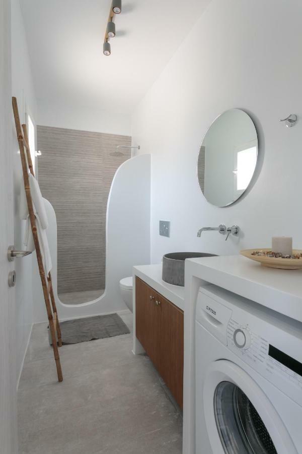 Naxos Infinity Villa And Suites Galanado ภายนอก รูปภาพ