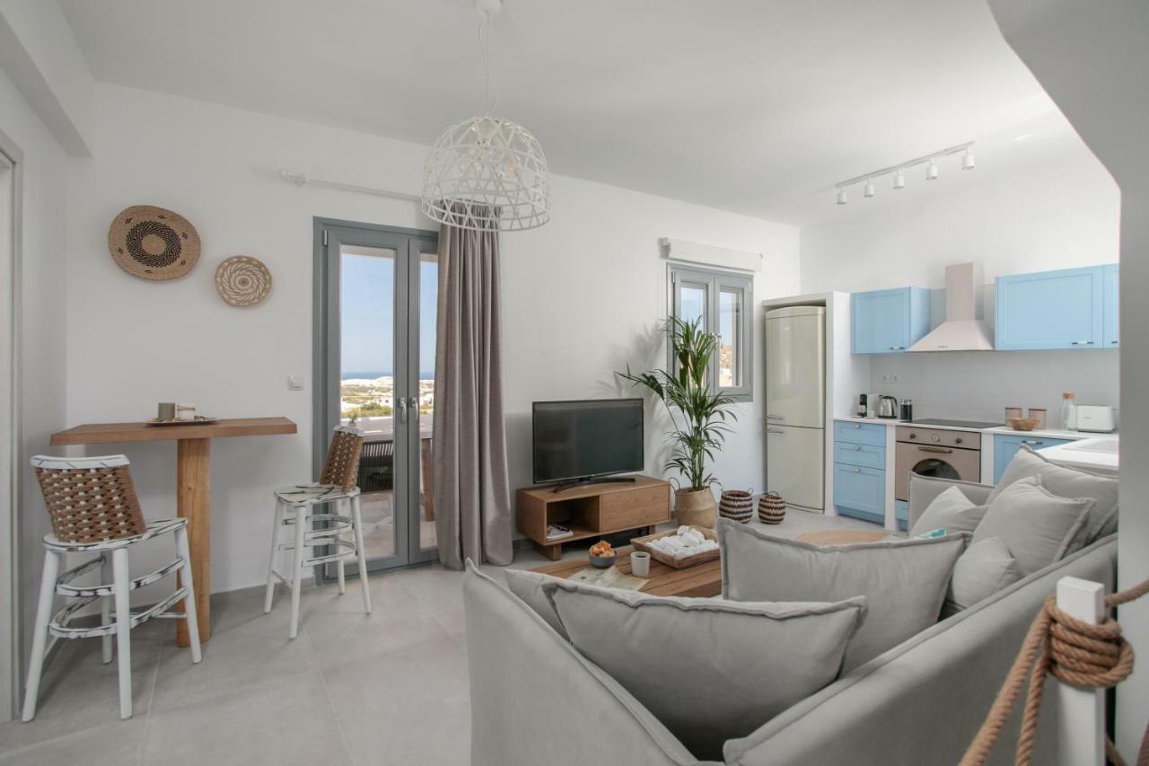 Naxos Infinity Villa And Suites Galanado ภายนอก รูปภาพ