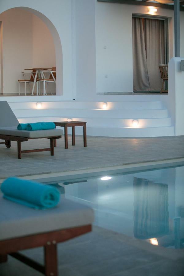 Naxos Infinity Villa And Suites Galanado ภายนอก รูปภาพ