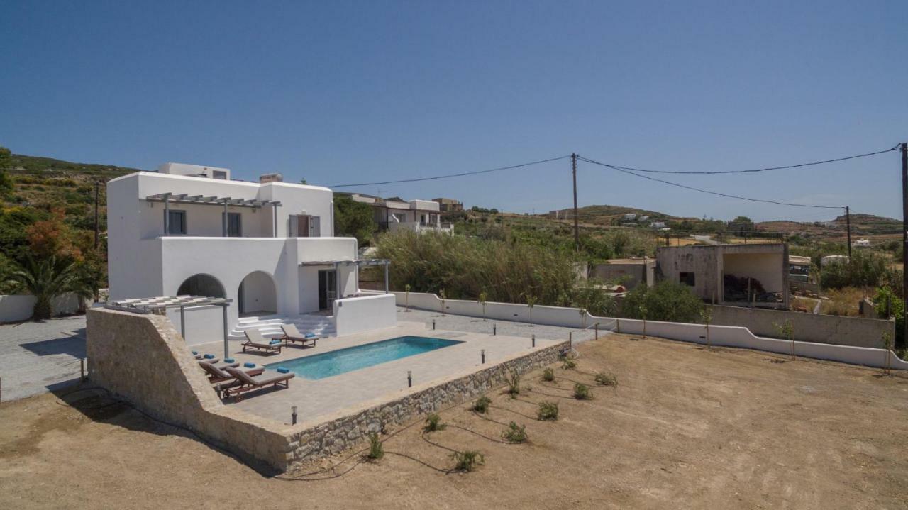 Naxos Infinity Villa And Suites Galanado ภายนอก รูปภาพ